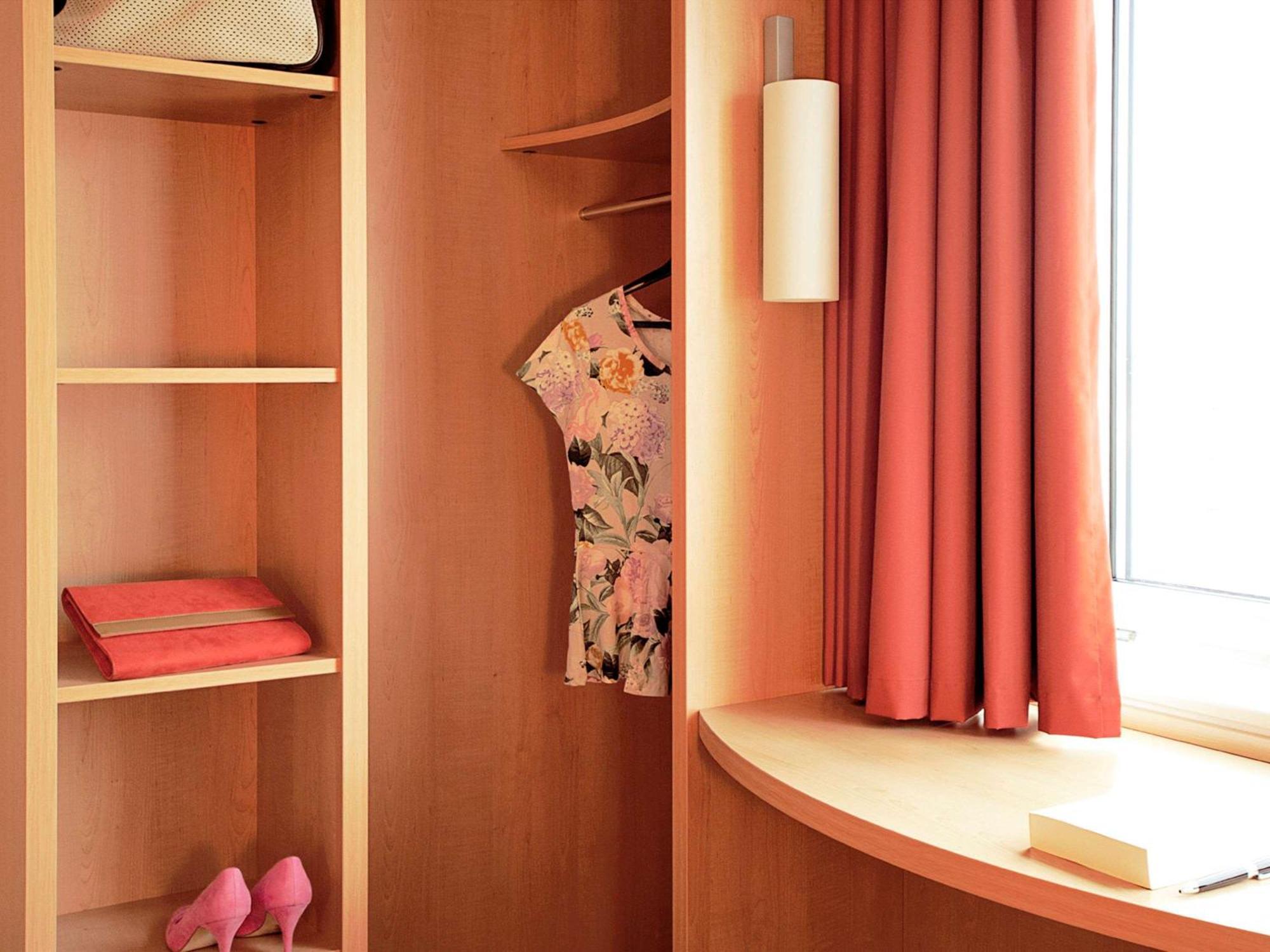 Ibis Besancon Centre La City Exterior photo